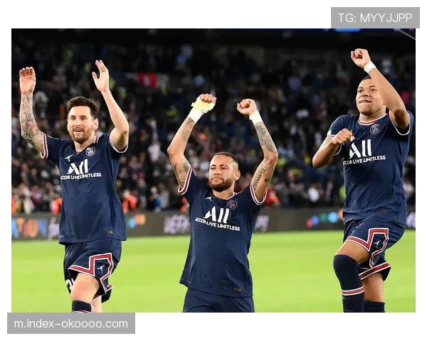 巴黎圣日耳曼客场3-2逆转摩纳哥,占据晋级主动权 巴黎圣日耳曼客场3-2逆转摩纳哥,占据晋级主动权